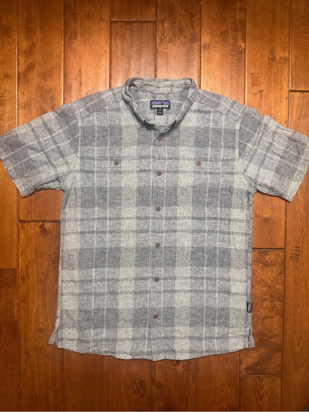 Patagonia Short-Sleeve Plaid Button-Down Shirt in Gray